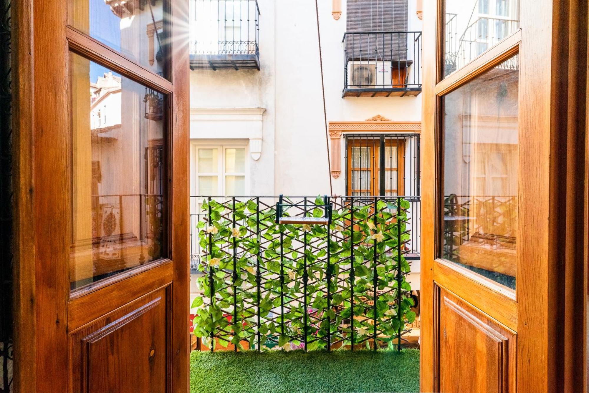 Apartamento Las Mil Y Una Noches Granada Exterior foto